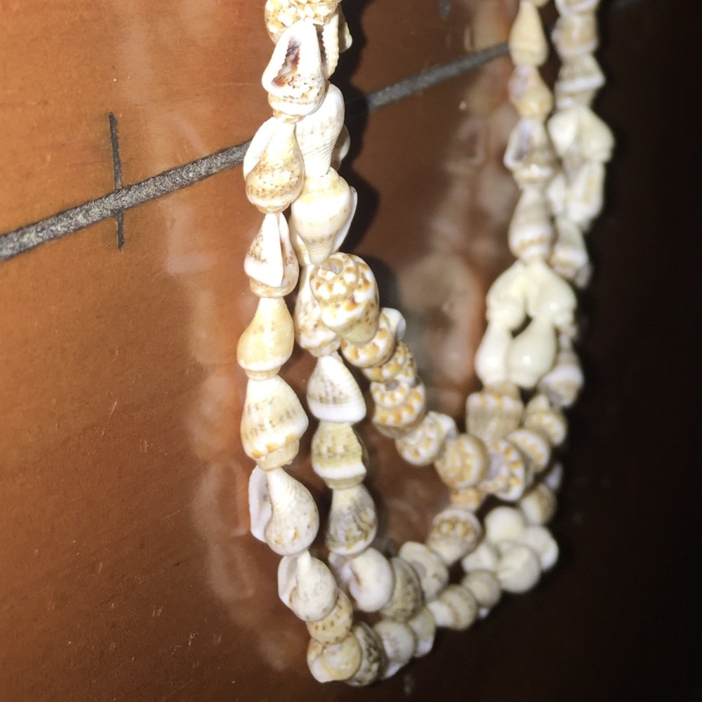 Necklace Costume Jewelry - Picture 6 of 8